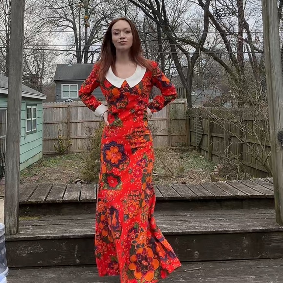 Meet your Posher, Cassie - Picture 4 of 8